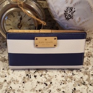 NWT Kate Spade Wellesley Stacy Wallet--Rare!